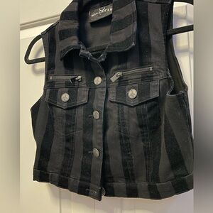 KillStar: Striped denim and velvet vest
